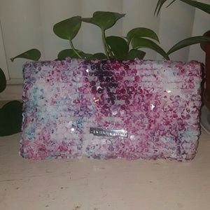 ⭕BCBGENERATION Clutch